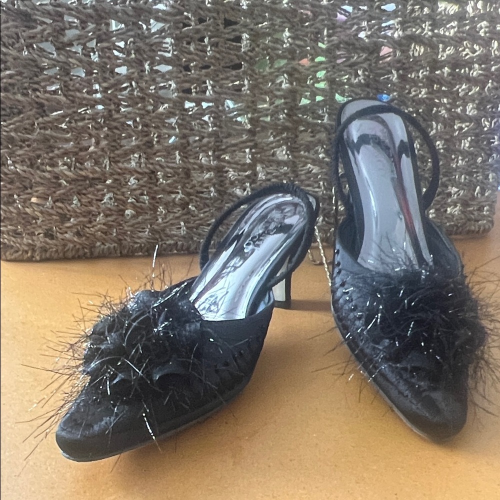 Valenti Franco Black Feathered Slingback Heels